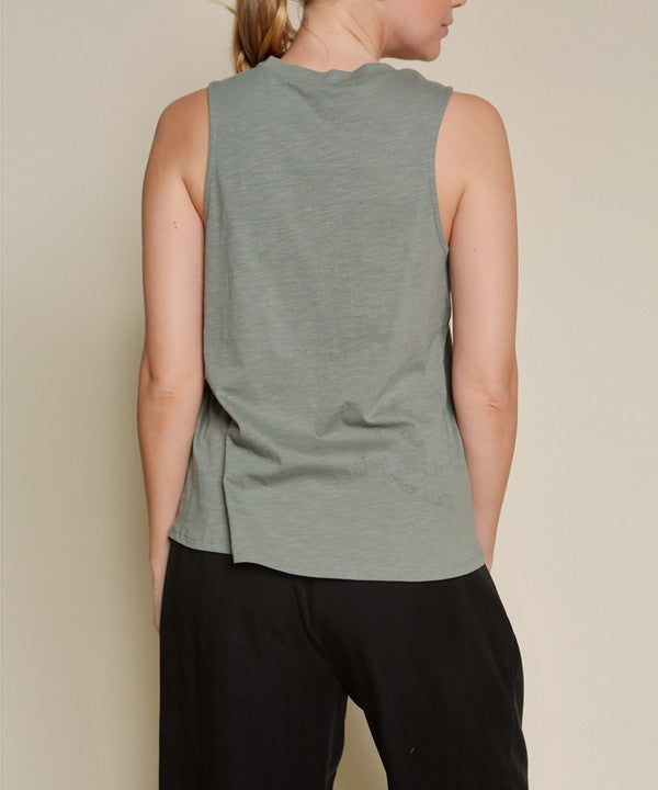 V SHAPE SLEEVELESS TOP