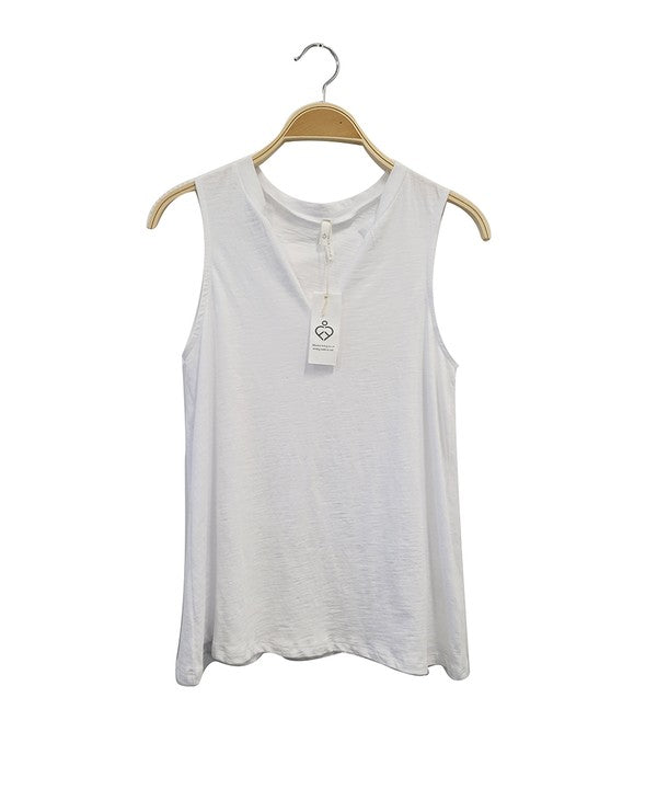 V SHAPE SLEEVELESS TOP