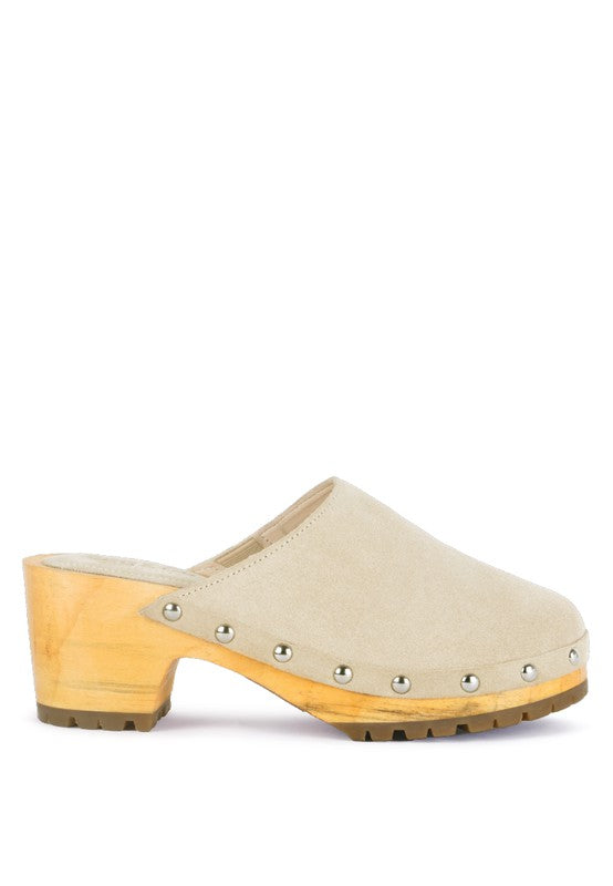 CEDRUS FINE SUEDE STUDDED CLOG MULES